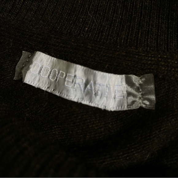 Urban Outfitters Cooperative metallic accent cropped wool sweater - Picture 3 of 3